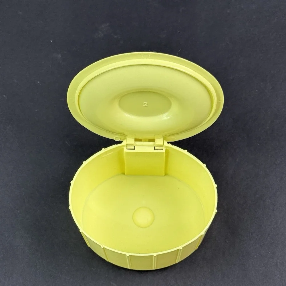 Vtg MCM Yellow Plastic Container Box Lid Trinket Retro Denture Mid Century Oval
